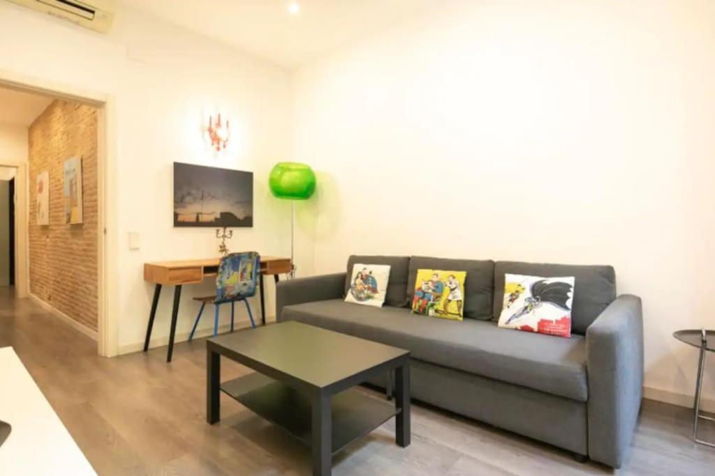 Canela Homes Barcelona Urquinaona Exterior foto